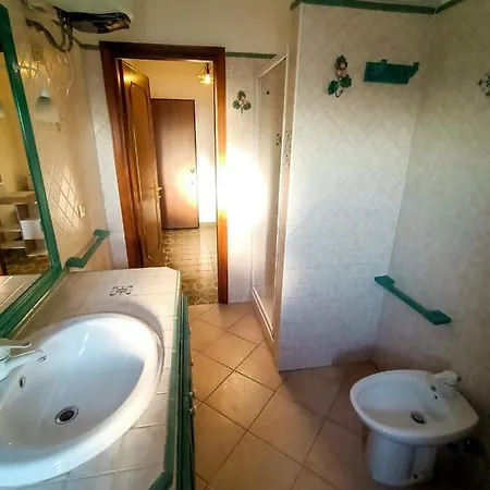 Bed and Breakfast Malu House *